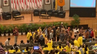 Ganjar Pranowo Hadiri Kuliah Kebangsaan di UI, Disambut Riuh Mahasiswa