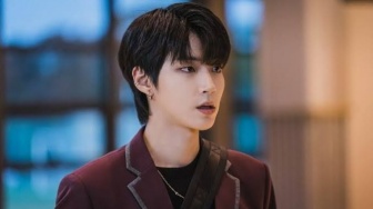 Dingin Tapi Manis, 4 Aktor Korea Ini Pernah Bintangi Karakter Bad Boy Lho!