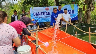 Masyarakat Jawa Barat Dapat Bantuan Air Bersih Selama Musim Kemarau