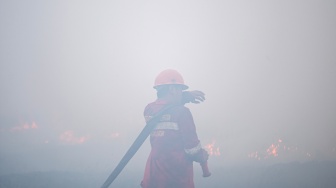 Karhutla, Riau Menunggu Bantuan Helikopter Water Bombing