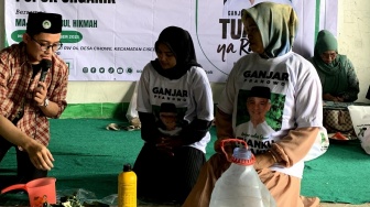 Ini Manfaat Pelatihan Pupuk Organik Ala Santri Kepada Emak-emak di Bogor