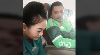 Ojol yang Dapat Orderan Bakpia Naik Pesawat Ternyata Anggota DPRD Medan, Namanya Erwin Siahaan