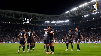 Hasil Bola Tadi Malam: Juventus Kalahkan 10 Pemain Lecce, Man United dan Bayern Munich Menggila