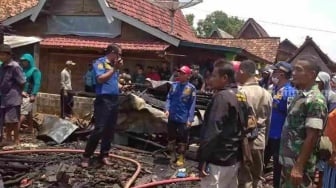 Pesta Pernikahan Sudah Dekat, Rumah Milik Warga Tuban Ini Terbakar