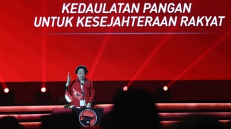 Pidato di Rakernas IV PDIP, Megawati Sebut Sahabat untuk Tiga Ketum Parpol Pengusung Ganjar di Depan Jokowi