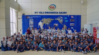 Siswa Sekolah Dasar dan Menengah Kabupaten Bekasi Diajak Lihat Langsung Proses Produksi Es Krim