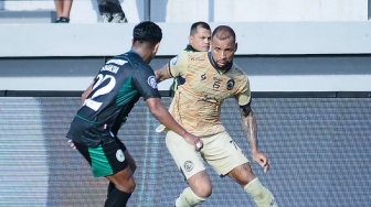 Hasil Arema FC vs PSS Sleman di BRI Liga 1: Dua Gol Penalti Gustavo Almeida Menangkan Singo Edan
