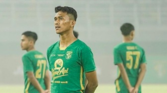 Profil Arief Catur Pamungkas, Bek Persebaya Surabaya yang Sikut Kepala Pemain Dewa United Ady Setiawan