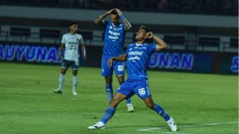 Daisuke Sato Belum Didepak Persib Bandung, Bojan Hodak Jelaskan Alasan Absen Latihan