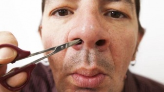 Sering Dianggap Mengganggu Penampilan, Simak 8 Hal Tentang Bulu Hidung