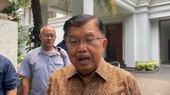 Guyon Jusuf Kalla Sentil Capres Ramai-ramai Kunjungi Kiai Jelang Pemilu 2024: Saya Pilih yang Mencintai Masjid!