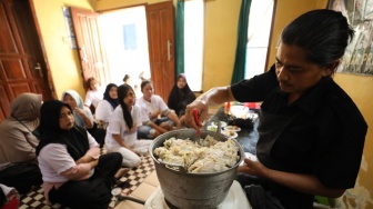 Pelatihan Pembuatan Bakso Tahu Mampu Akselerasi Pertumbuhan Ekonomi Masyarakat