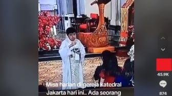 Momen Jemaat Diduga Kesurupan di Gereja Katedral Jakarta Viral, Korban Sempat Teriak Histeris Sebelum Pingsan