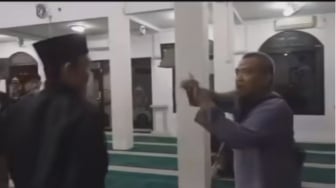 Bapak Ini Larang Rebana dalam Masjid dan Sebut Musik Haram, Netizen: Fiqih Itu Luas