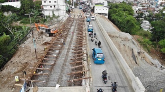 Tingkatkan Kualitas Infrastruktur Jalan, Brantas Abipraya Segera Tuntaskan Jembatan Cikereteg