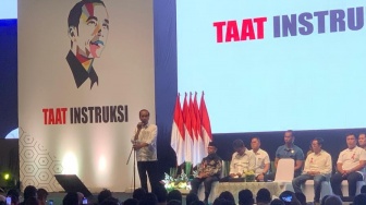 Masyarakat Gaduh soal Pemilu, Jokowi Geleng-geleng: Pemimpin Sudah Ngopi Bareng