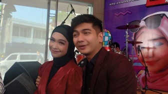 Ria Ricis dan Teuku Ryan Bikin Lagu Aku dan Dirimu jadi Up Beat, Asyik Dibikin Joget