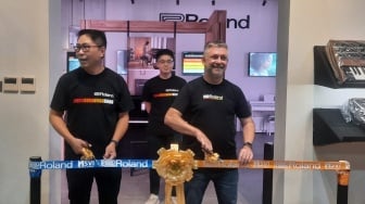 Roland Resmikan Official Store Pertama di Indonesia