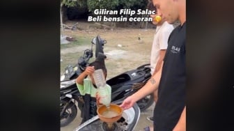 Momen Pebalap Moto2 Filip Salac Beli Bensin Eceran hingga Ketuk-ketuk Corong: Sering Beli