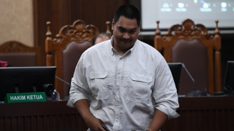 Menteri Pemuda dan Olahraga Dito Ariotedjo menjadi saksi dalam sidang lanjutan kasus dugaan korupsi BTS 4G di Pengadilan Tipikor, Jakarta Pusat, Rabu (11/10/2023). [ANTARA FOTO/Sigid Kurniawan].