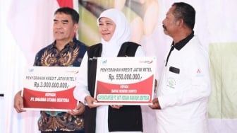 Gapoktan dan PT Tebu Inti Rosan Mampu Produksi Gula, Gubernur Khofifah Harap Jadi Referensi Industri Gula Nasional