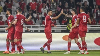 Brunei vs Indonesia: Main Tandang Rasa Kandang, Suporter Merahkan Stadion Sultan Hassanal Bolkiah