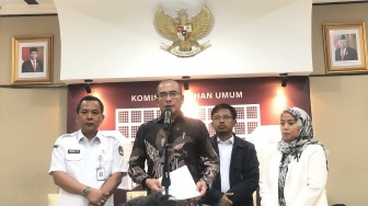 KPU Kejar Tayang Rekapitulasi Penghitungan Suara Di 8 Provinsi, Gelar Rapat Pleno 2 Panel