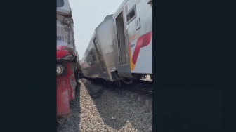 Gerbong Kereta Nyaris Terguling, KA Argo Semeru Anjlok di Kulon Progo