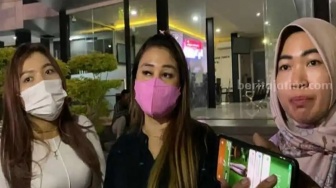 Tergiur Bunga Besar, DJ Tessa Morena dan Belasan Ibu Muda Ngaku Tertipu Arisan Bodong