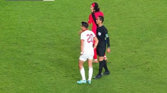 Son Heung-min Minta Wasit Agar Kartu Merah Pemain Vietnam Dicabut, Kasihan ke Golden Star Warriors?