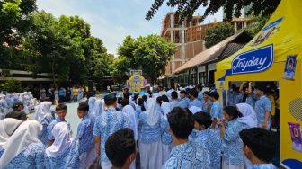 Angga Yunanda dan Shifa Hadju Ajak Pelajar Indonesia Berani Tunjukkan Bakat di Joyday School Talent