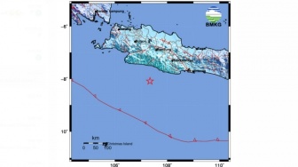 BREAKING NEWS: Gempa 5,6 Guncang Selatan Jabar, Terasa Hingga ke Bogor