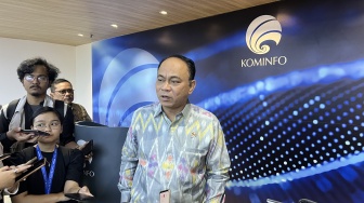 Kominfo Pastikan e-KTP Diganti: 10 Juta Warga Sudah Beralih ke IKD