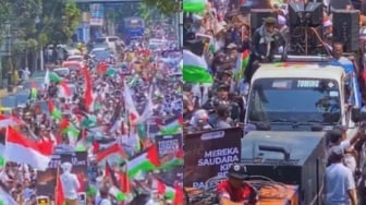 Gelar Aksi dengan Tajuk 'Jawa Barat Dukung Palestina', Ribuan Umat Islam Datangi Kota Bandung