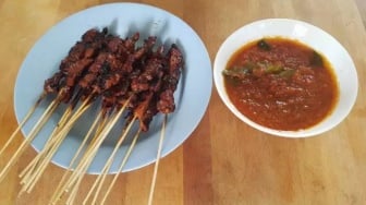 Resep Sate Babi Plecing Khas Singaraja, Pedas Gurih, Asam, Segar