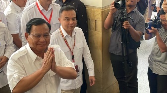 Bela Gibran Rakabuming, Prabowo Akui Jadi Bagian Dinasti Politik: Saya Anaknya Soemitro, Cucunya Margono