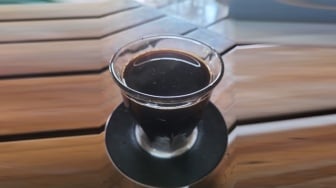 Benarkah Minum Kopi Bisa Bantu Atur Berat Badan? Berikut Penjelasannya