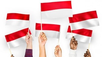 Warga Sumbar Diminta Kibarkan Bendera Merah Putih Sebulan Penuh Selama Agustus 2024