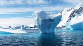 Ilmuwan: Prediksi Meleset, Ternyata Es di Antartika Mencair Lebih Cepat