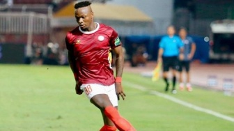 Statistik "Gila" Victor Mansaray, Bomber Baru PSM Makassar Asal Klub Vietnam, Striker Tajam Timnas Amerika Serikat