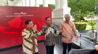 Makna Mendalam Batik Parang: Kompak Dikenakan 3 Capres Saat Bertemu Jokowi