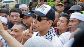 Eks Jubir FPI Munarman Bebas dari Penjara