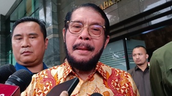 Tak Terima Cuma Dicopot, Bintan Saragih: Seharusnya Anwar Usman Diberhentikan Tidak Hormat dari Hakim MK