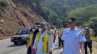 KPBU Flyover Sitinjau Lauik Disetujui Menteri PUPR, Mahyeldi Kebut Revisi RTRW Sumbar hingga Izin Hutan Lindung