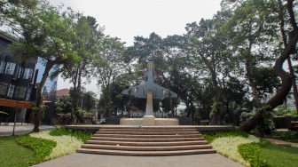 Monumen Swa Bhuwana Paksa di Tebet, Jakarta, Kamis (2/11/2023). [Suara.com/Alfian Winanto]