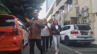 Dicecar Wartawan Jelang Pemeriksaan Kasus Pemerasan Pimpinan KPK, Begini Reaksi Alex Tirta