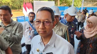 Masih jadi Momok Warga Jakarta, Heru Budi: TBC Ini Seperti Kapal Selam...