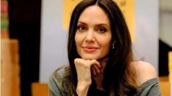 Angelina Jolie Bela Palestina: Pemimpin Dunia Terlibat dalam Kejahatan Ini