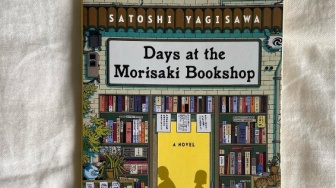 Ulasan Novel Days at the Morisaki Bookshop, Kisah Buku yang Mengubah Hidup