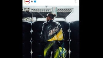 Kenakan Jaket Gambar Wajah Ikonik Ayrton Senna, Lewis Hamilton Sebut Berlaga di Brasil Selalu Istimewa